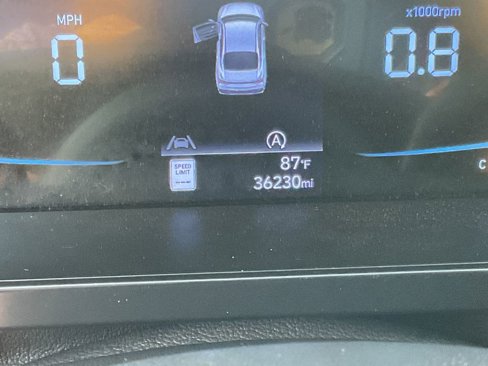 Used 2024 Hyundai Elantra SE image 16
