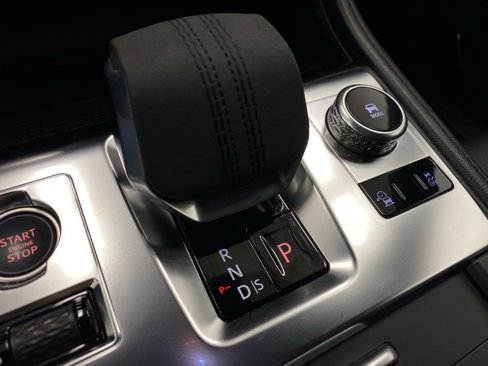 Used 2023 Jaguar F-PACE S image 30