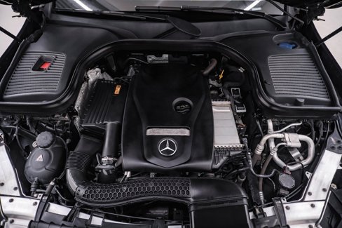 Used 2018 Mercedes-Benz GLC 300 4MATIC image 27