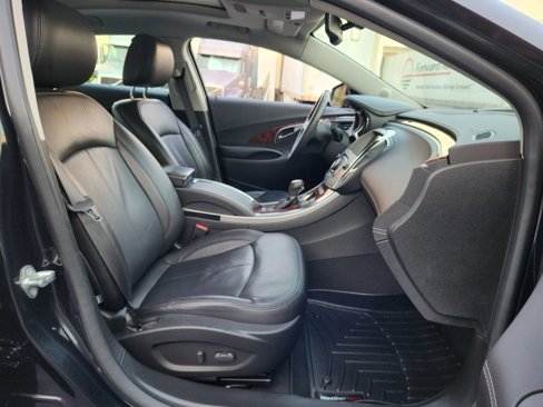 Used 2010 Buick LaCrosse CXS w/ Touring Package image 19
