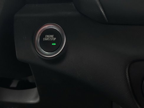 Used 2024 GMC Terrain SLE image 16
