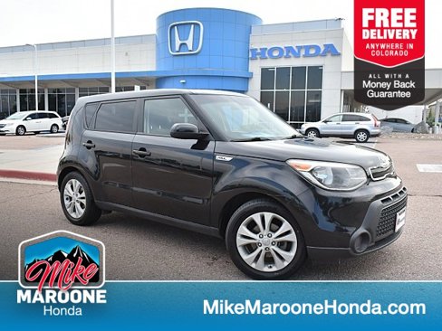 Used 2015 Kia Soul + image 1