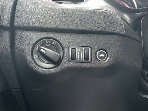 Certified 2023 Dodge Charger SXT image 25