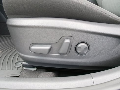 Certified 2023 Hyundai Kona SEL w/ Winter Weather Package image 17