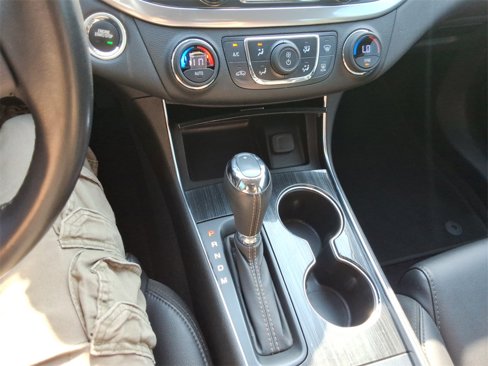 Used 2019 Chevrolet Impala LT image 27