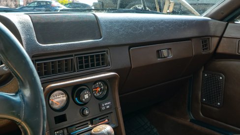 Used 1988 Porsche 924 S image 85