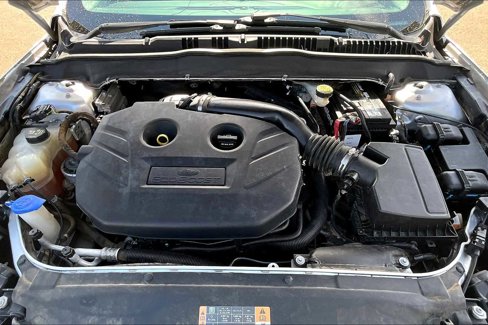 Used 2015 Ford Fusion SE image 29