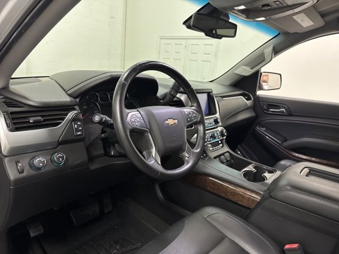 Used 2017 Chevrolet Tahoe LT image 32
