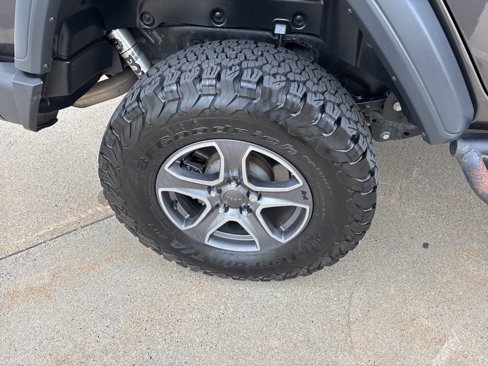 Used 2019 Jeep Wrangler Unlimited Sport S image 32