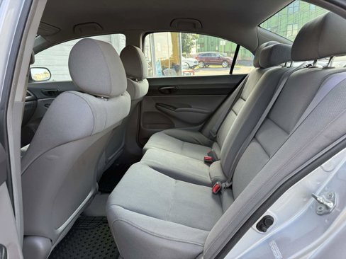 Used 2011 Honda Civic DX-VP image 11