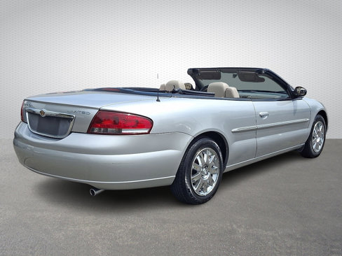 Used 2006 Chrysler Sebring Limited w/ Electronics Convenience Group image 7