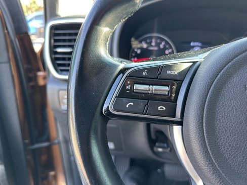 Used 2020 Kia Sportage EX image 16