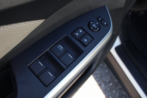 Used 2015 Honda CR-V EX-L image 11