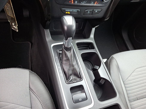 Used 2018 Ford Escape SE w/ SE Sport Appearance Package image 16