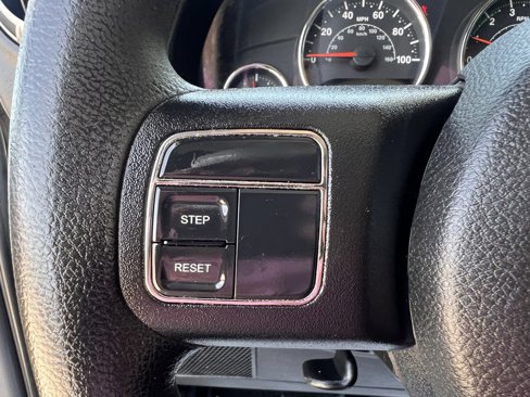 Used 2014 Jeep Wrangler Sport image 14