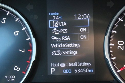 Certified 2021 Toyota RAV4 LE image 3