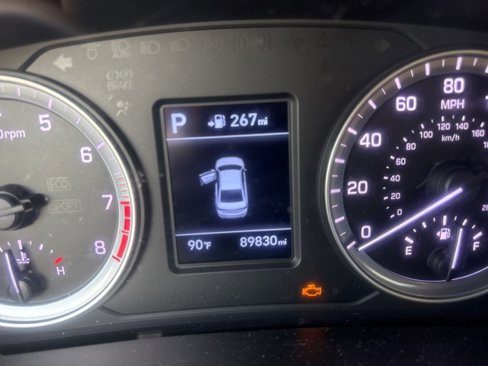 Used 2018 Hyundai Sonata SE w/ Cargo Package image 4
