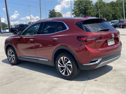 Used 2023 Buick Envision Essence image 3