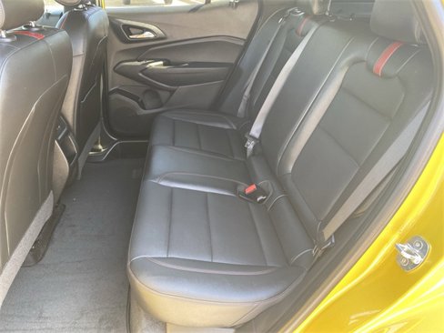 Used 2024 Chevrolet Trax RS w/ Sunroof Package image 35