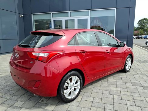 Used 2014 Hyundai Elantra GT image 3