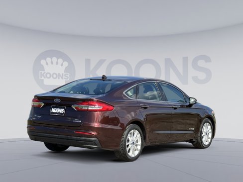 Used 2019 Ford Fusion SEL image 7