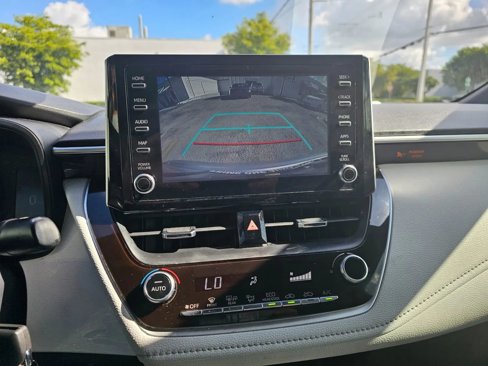 Used 2020 Toyota Corolla SE image 9