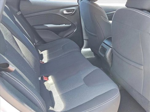 Used 2015 Dodge Dart SXT image 16
