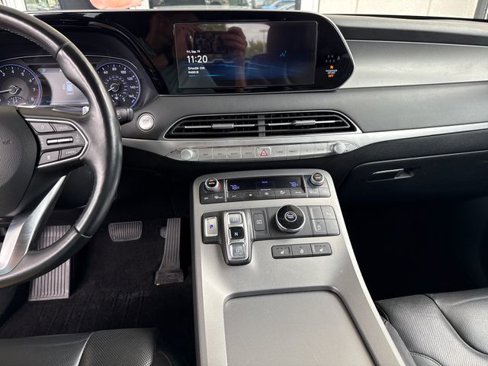 Used 2022 Hyundai Palisade SEL w/ Premium Package image 17