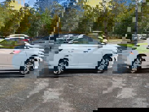 New 2025 Nissan Sentra S image 3