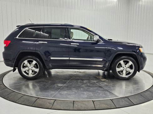 Used 2011 Jeep Grand Cherokee Overland image 34