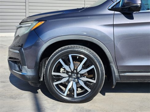 Used 2019 Honda Pilot Touring image 9