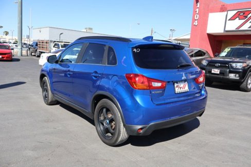 Used 2017 Mitsubishi Outlander Sport SEL image 5