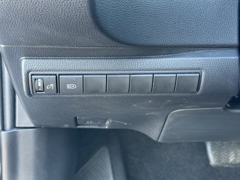 Used 2021 Toyota Corolla SE image 22