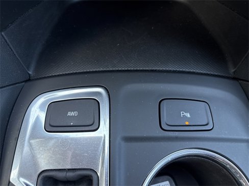 Used 2022 Chevrolet Equinox LT image 27