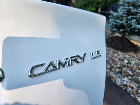 Used 2005 Toyota Camry LE image 18