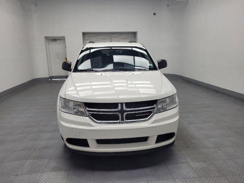 Used 2017 Dodge Journey SE w/ Flexible Seating Group image 14