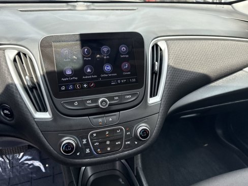 Used 2023 Chevrolet Malibu LT image 19