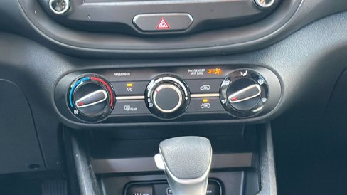 Used 2023 Kia Soul LX image 19