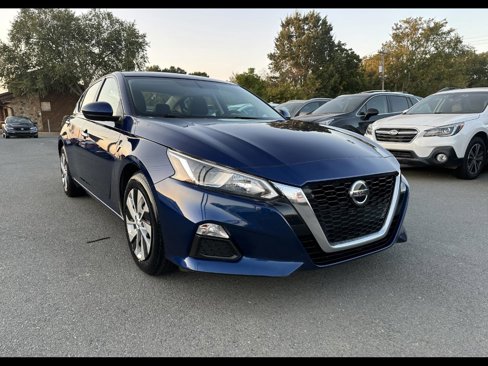 Used 2019 Nissan Altima 2.5 S image 1