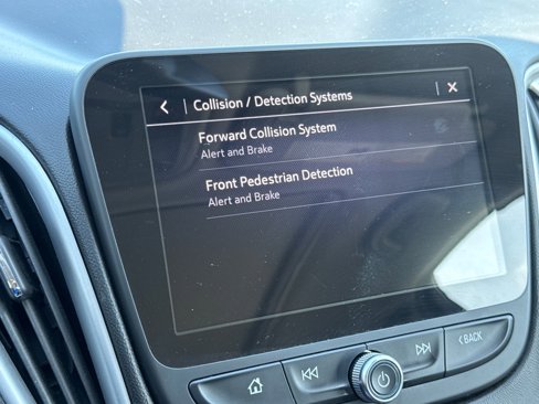 Used 2023 Chevrolet Malibu LT image 7