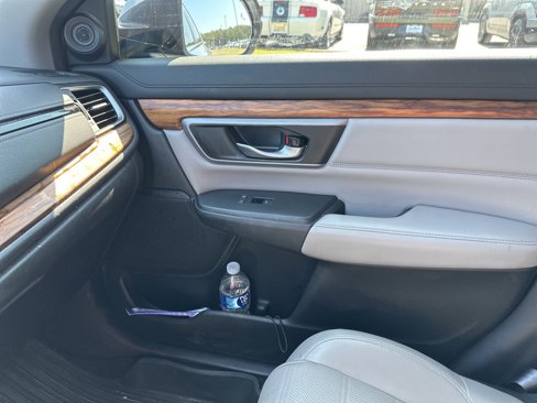 Used 2017 Honda CR-V Touring image 23