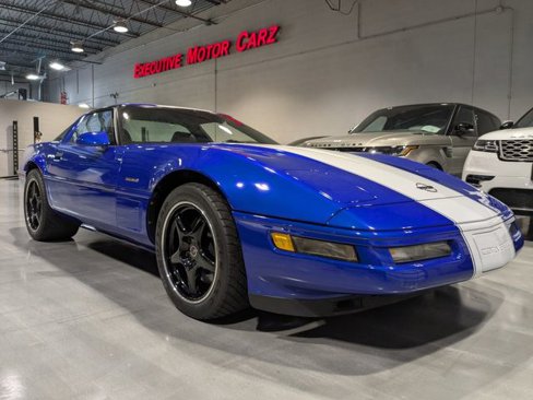Used 1996 Chevrolet Corvette Coupe image 13
