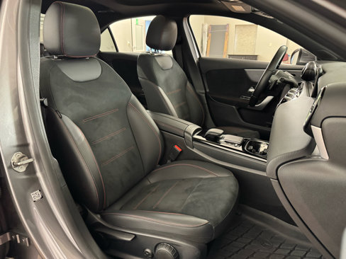 Used 2022 Mercedes-Benz A 220 4MATIC image 38