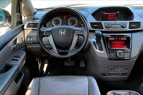 Used 2016 Honda Odyssey Touring Elite image 5