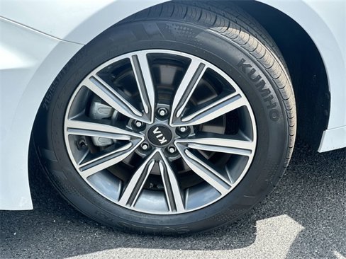 Certified 2020 Kia Optima Premium image 32