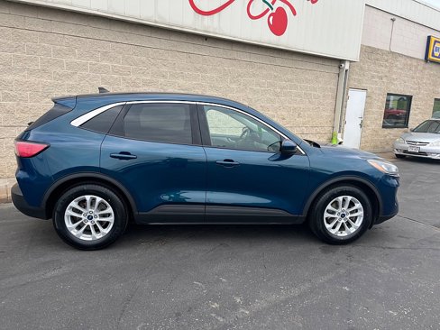 Used 2020 Ford Escape SE image 7