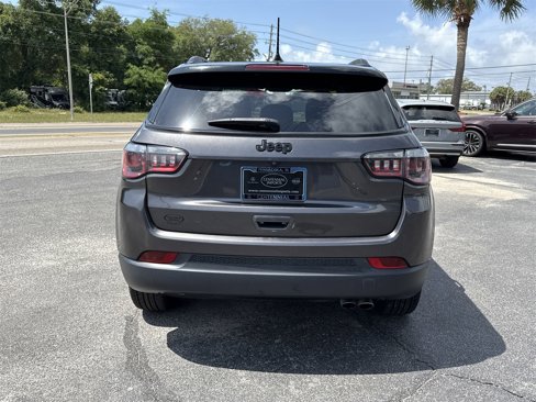 Used 2020 Jeep Compass Latitude image 7