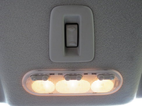 Used 2011 Nissan Juke SL w/ Chrome Pkg image 22