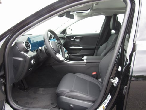 New 2025 Mercedes-Benz C 300 4MATIC Sedan image 11