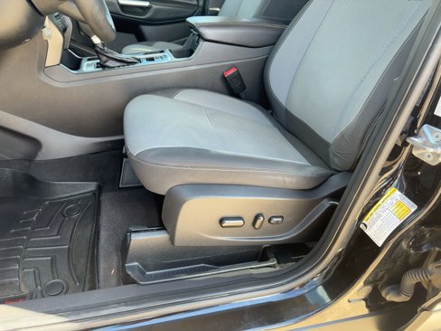 Used 2017 Ford Escape SE image 13
